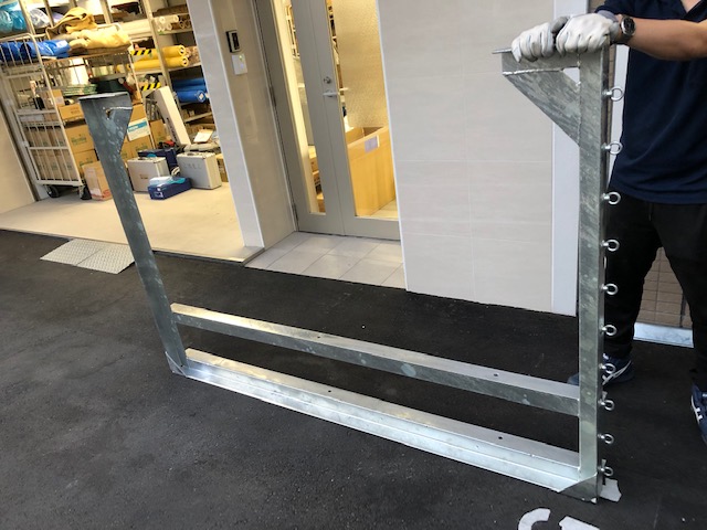 ケーブルラック天井吊り金具