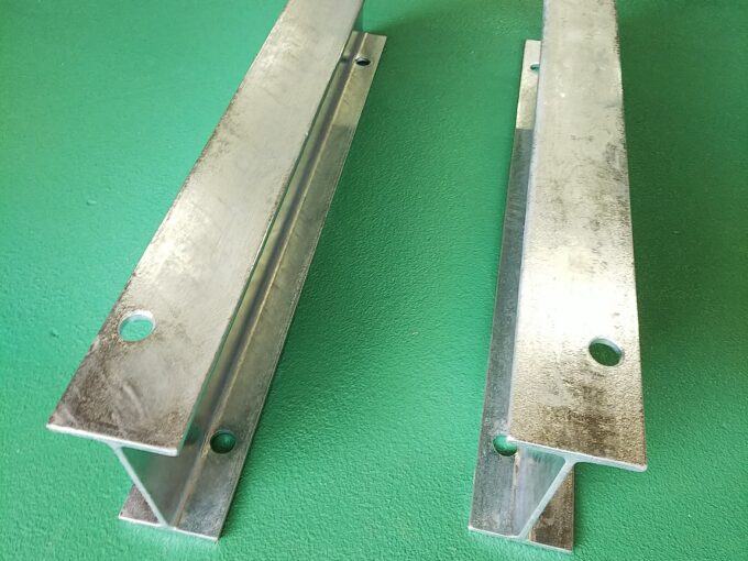 Ｈ鋼機器用架台