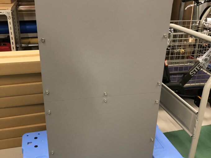 脱落防止チェーン付きプルボックス