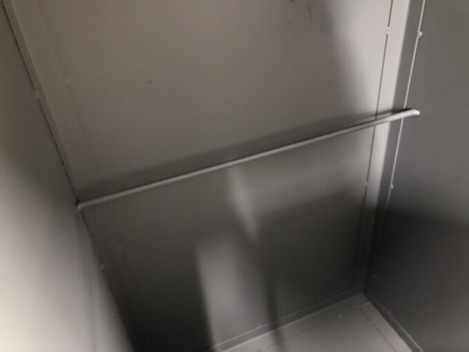 脱落防止チェーン付きプルボックス