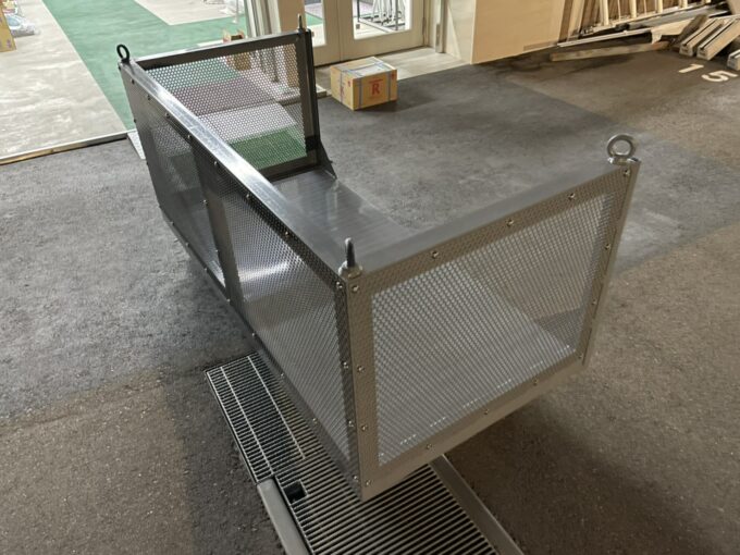 資材運搬台車（耐荷重500kg）