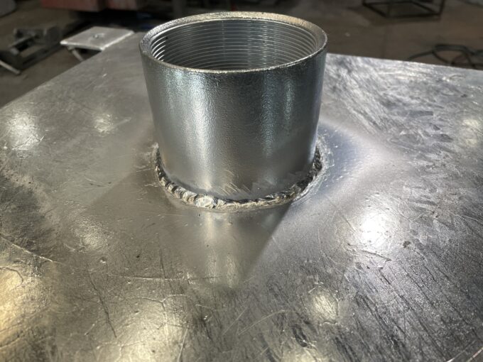 ドブ変形プルボックス