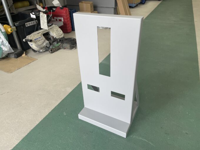 グレー機器設置台