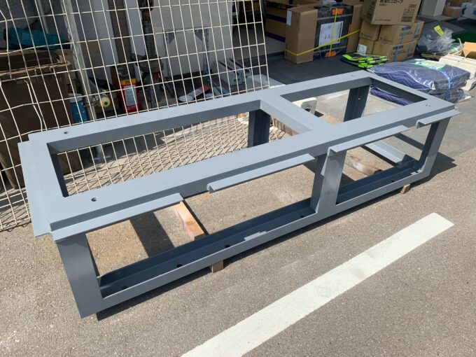 データセンター向け フリーアクセス架台