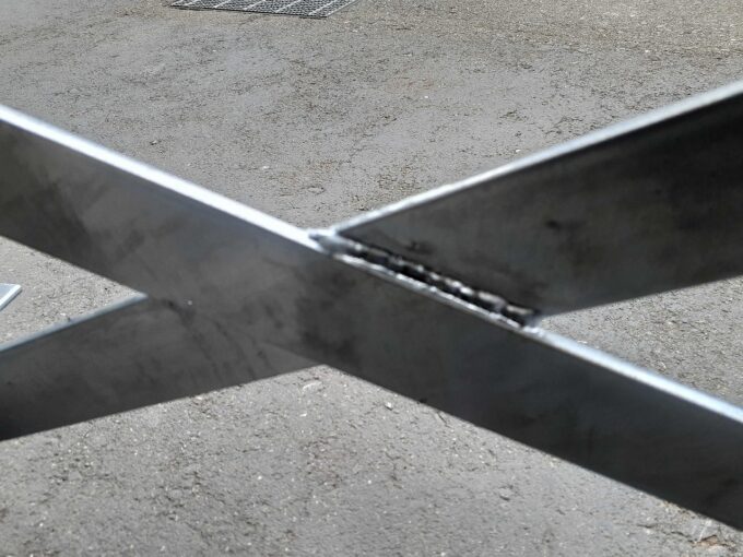 ドブ門型アングル耐震架台