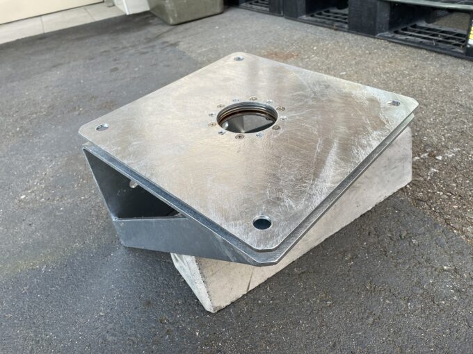 操作機器支持スタンション