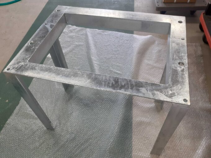 EV充電器用ドブ架台