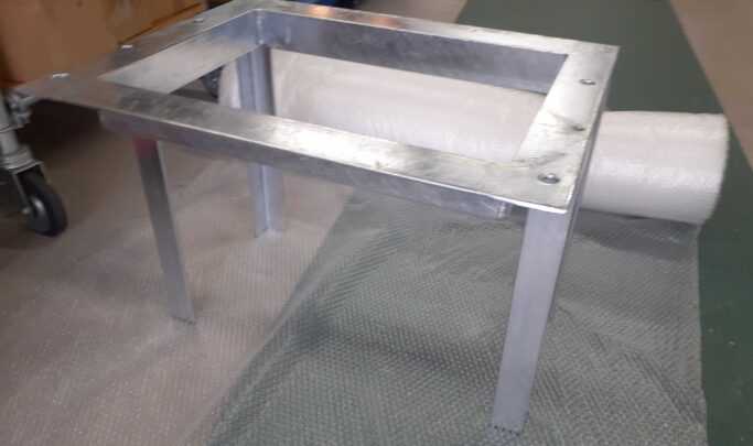 EV充電器用ドブ架台